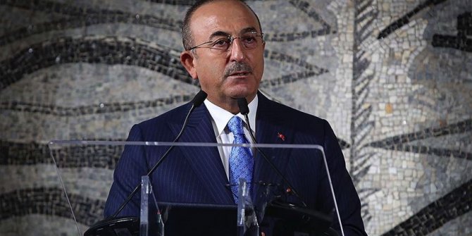 Dışişleri Bakanı Çavuşoğlu bazı büyükelçileri arayarak yeni görev yerlerini tebliğ etti