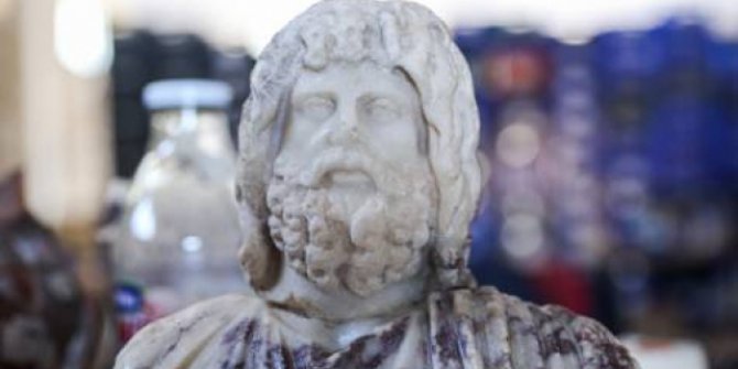 Kibyra Antik Kenti'nde Yunan ve Mısır tanrısı heykelleri bulundu