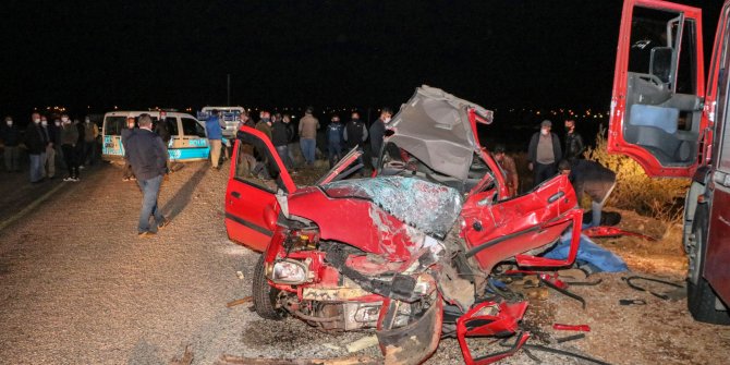 Kazada 2 kişinin öldüğü otomobilden bira kutuları çıktı
