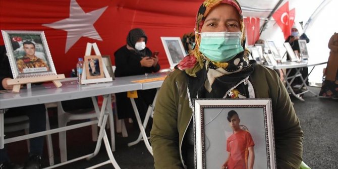 Diyarbakır anneleri evlatlarına kavuşmak için umutlu bekleyişini sürdürüyor