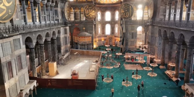 Ayasofya-i Kebir Camii'nde restorasyon ve konservasyon için kurulan iskele söküldü