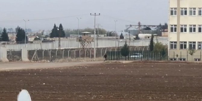 Şanlıurfa - Suriye sınırına 194 kilometre duvar örüldü