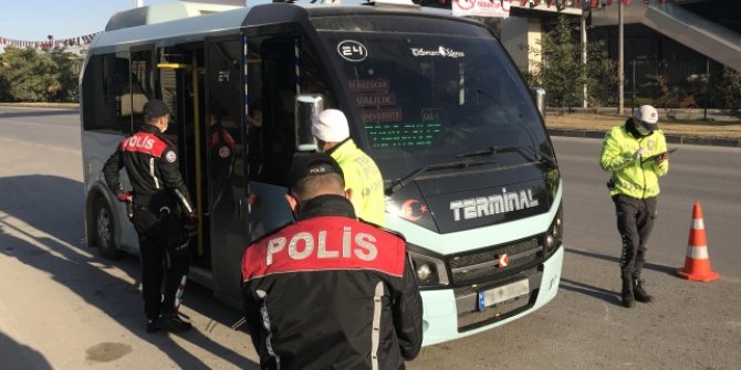 Karantinada olması gereken kişi halk otobüsünde yakalandı