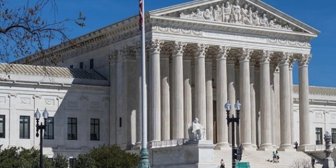 New York'taki ibadethanelere getirilen COVID-19 kısıtlaması iptal edildi