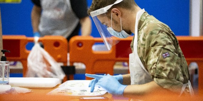 ABD'de Kovid-19 aşısı olmak isteyenlerin oranı yüzde 60