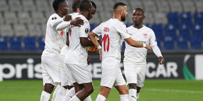 Sivasspor geriden gelip kazandı