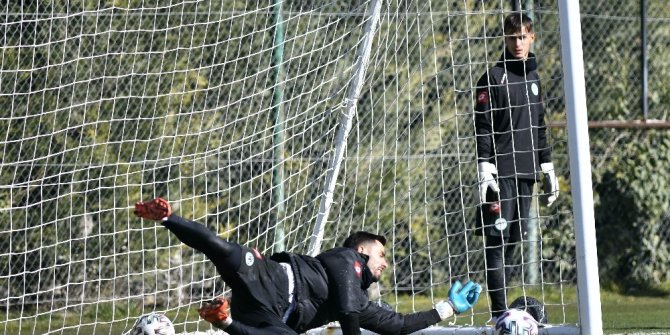 Kupada farklı kazanan Konyaspor, Alanyaspor hazırlıklarını sürdürdü