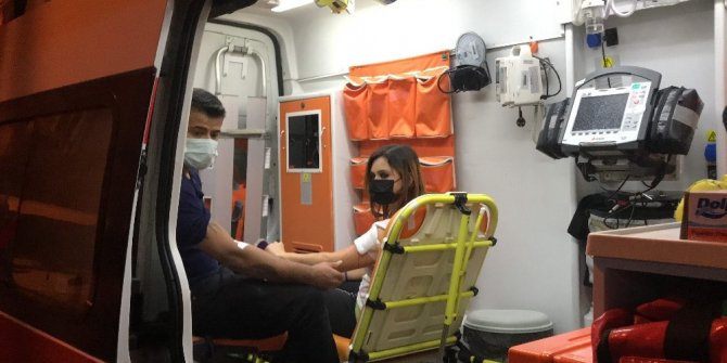 Kısıtlamada otomobili vermeyen abisini ve yengesini bıçakladı