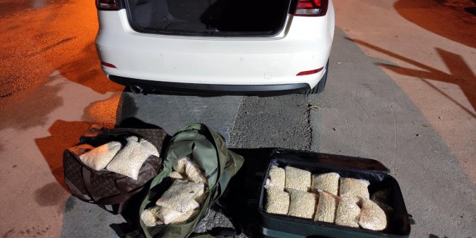 Mersin'de, 66 kilo uyuşturucu hap ele geçirildi
