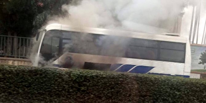 Halk otobüsündeki yangın korkuttu