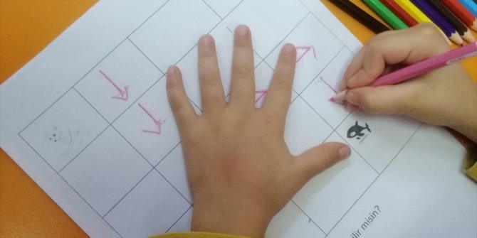 Öğrenciler okul öncesinde uzaktan eğitimle dijital kodlama öğreniyor