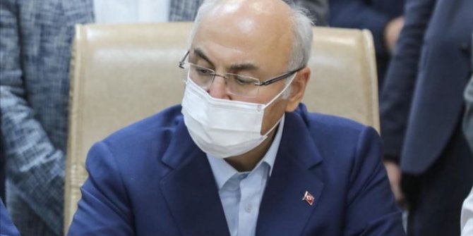 İzmir Valisi Köşger'in COVID-19 tedavisi sona erdi