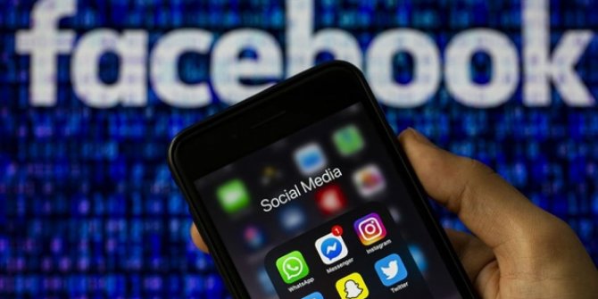 Facebook, COVID-19 aşıları hakkındaki yanlış paylaşımları kaldıracak