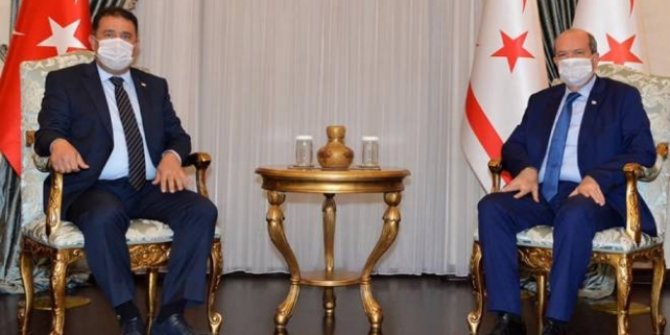 KKTC Cumhurbaşkanı Tatar siyasi parti liderleriyle görüştü
