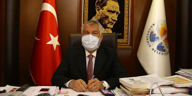 Zeydan Karalar: Koronavirüse karşı delikanlılık olmaz