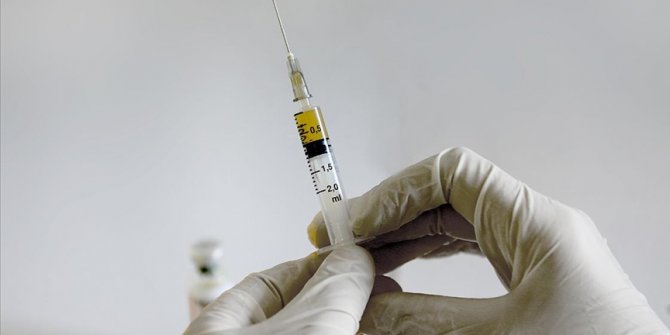 SAD: FDA potvrdio pouzdanost vakcine protiv COVID-19 koju su razvili Pfizer i BioNTech