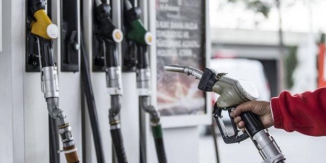 Suudi petrol şirketi Aramco'nun hisse satışı için görüşmeler yapılıyor