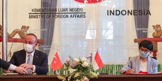 Turkey, Indonesia to enhance trade, defense cooperation