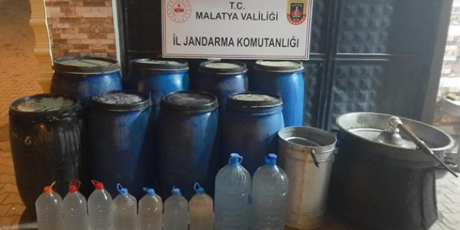 Malatya'da 2 ton sahte içki ele geçirildi