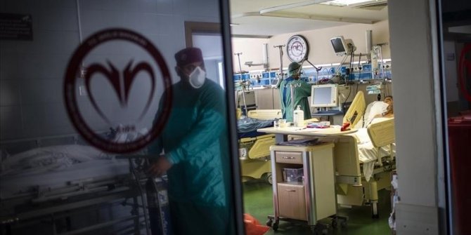 Turkey reports over 9,500 more virus cases