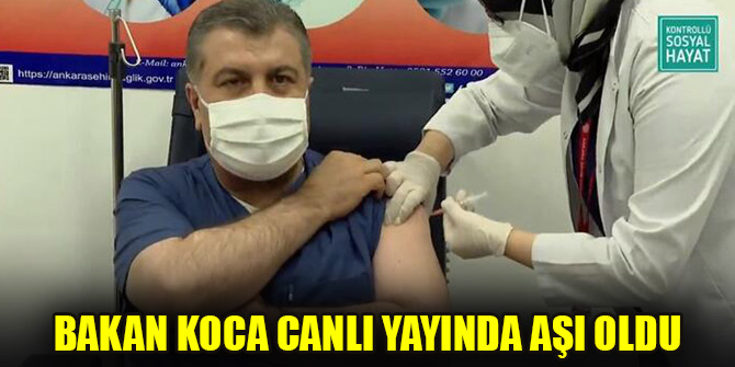 Bakan Koca ve Bilim Kurulu üyeleri canlı yayında aşı oldu