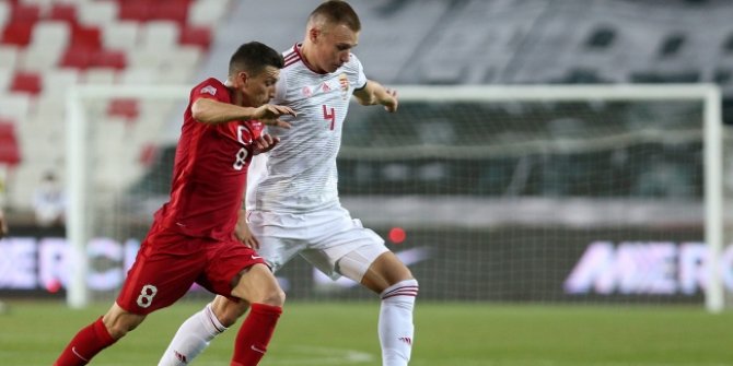 Fenerbahçe Szalai'yi istiyor
