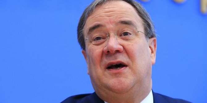 Merkel’in partisinin genel başkanlığına Laschet seçildi