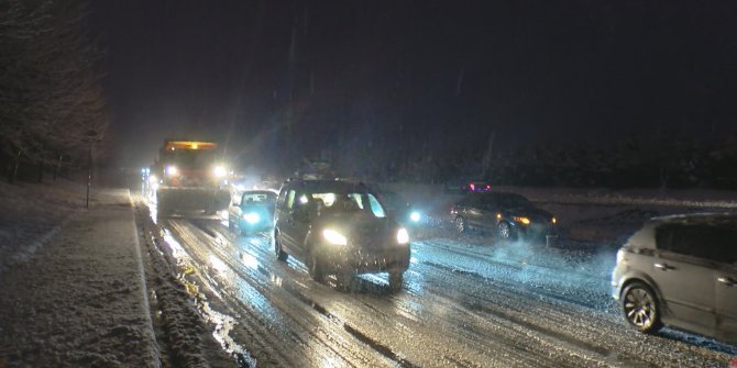 Sultangazi'de beton mikseri devrildi