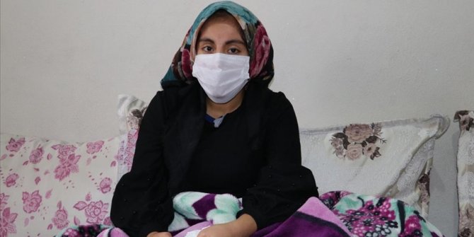 Hapşırma nöbeti geçiren çocuk tedavi olmak istiyor