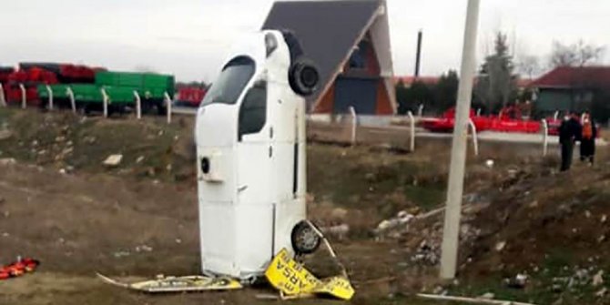 Konya'da yoldan çıkan kamyonet şaha kalktı!