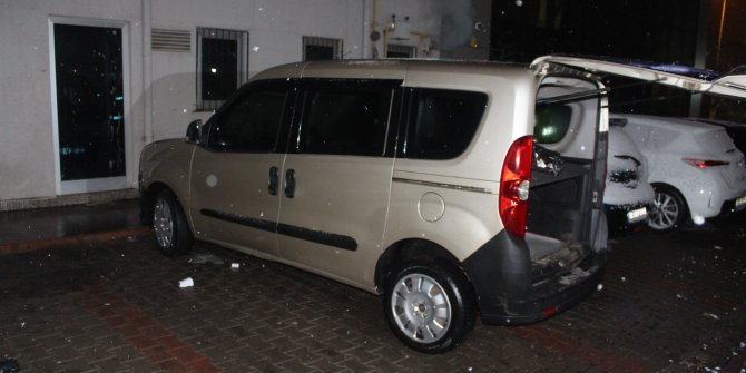 Polisin 'dur' ihtarına uymayan araçtaki 4 kişiden 2'si yakalandı