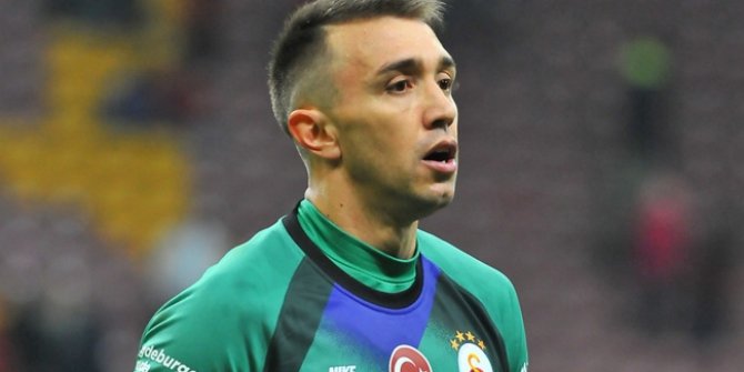 Fernando Muslera tarihe geçti