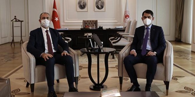 Kurum ve Gül Ankara'da yapılacak yeni adliye binasını görüştü
