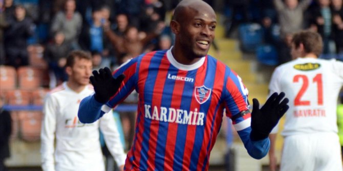 Karabükspor forması da giyen Shelton yaşamını yitirdi