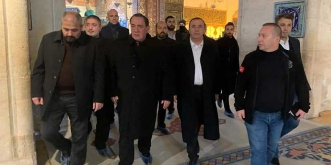 Alaattin Çakıcı Konya'da Mevlana'yı ziyaret etti