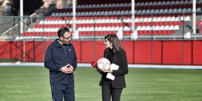 Bakan Kasapoğlu: Seyircilerimizin spor müsabakalarını izleyecekleri günlerin yakın olmasını temenni ediyorum