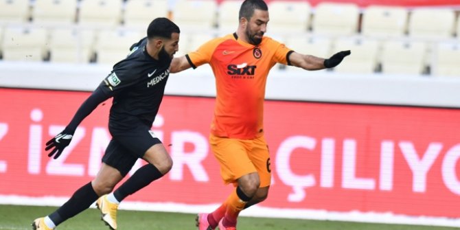 Galatasaray son anlarda güldü