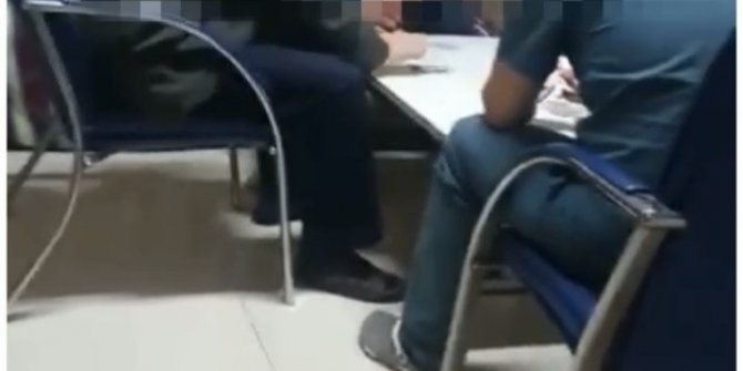 Meslektaşları korona ile mücadele ederken onlar kumar oynamış