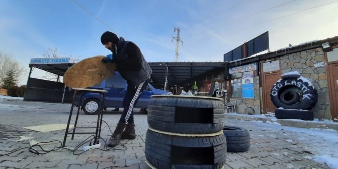 Atıl durumdaki lastikler kedilere yuva oldu