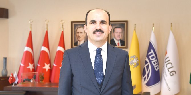 Büyükşehir’den öğrencilere 10 bin kitap
