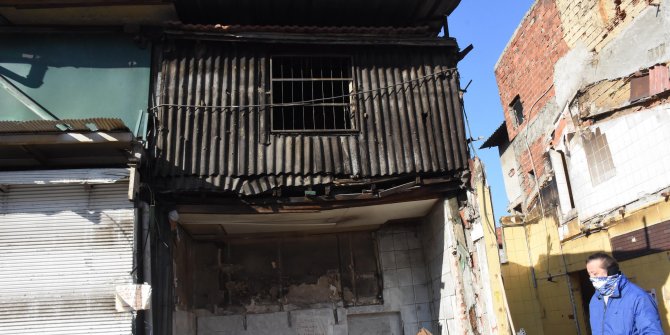 Yangından yaralı kurtarılan yavru kedi, 'Ateş' adı verilip, sahiplendirildi