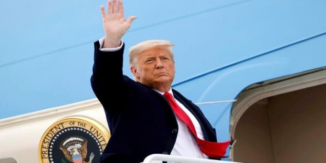 Kongre baskını, Trump'ın adını plazadan da sildiriyor
