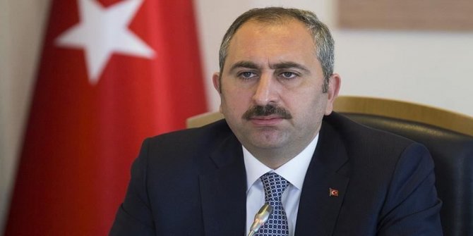 Adalet Bakanı Gül'den 'WhatsApp' açıklaması
