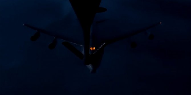 Türk Hava Kuvvetleri, NATO uçağına ilk kez gece görevinde havada yakıt ikmali yaptı