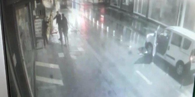Yozgat’ta polislerin bayrak hassasiyeti yüreklere dokundu