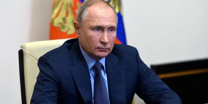 Putin yerli yazılım yasasını onayladı