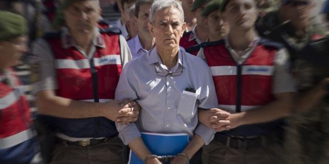 FETÖ'nün kirli oyunları bir bir deşifre ediliyor