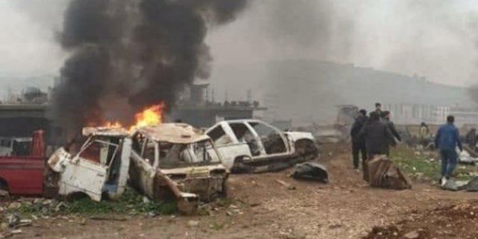 Afrin'de bombalı araç saldırısı: 2 ölü, 9 yaralı
