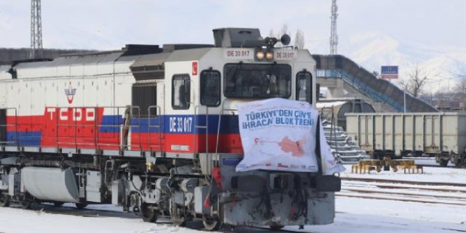Rusya ve Çin'e gidecek olan ihracat trenleri Erzincan'da mola verdi