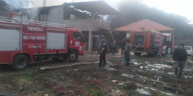 Denizli'deki yangında ikiz çocuklar ağır yaralandı